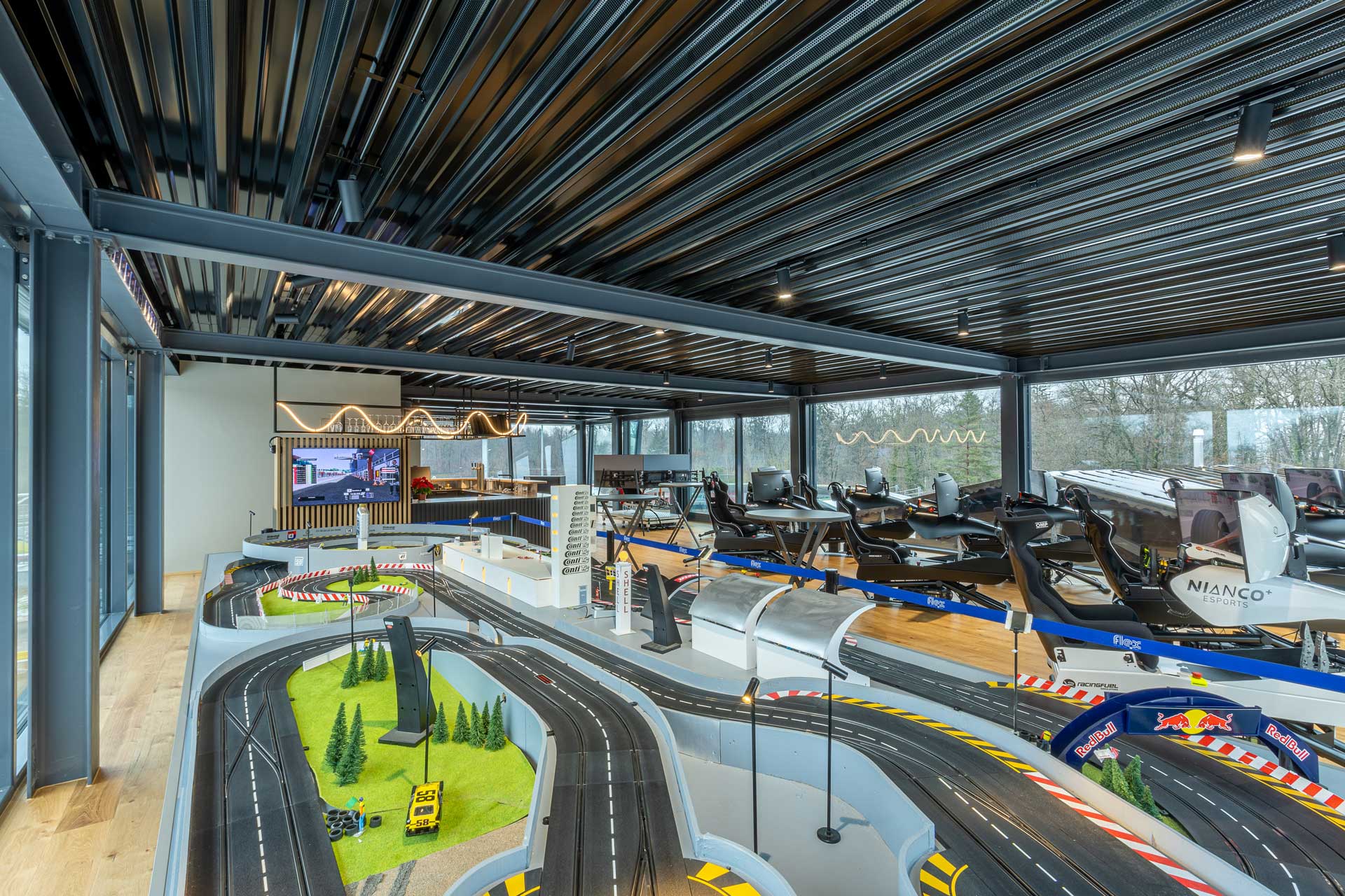 SIM-Racing für die Kartbahn Lyss
